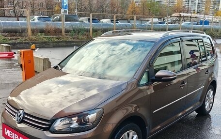 Volkswagen Touran III, 2012 год, 1 250 000 рублей, 1 фотография