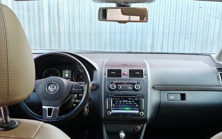 Volkswagen Touran III, 2012 год, 1 250 000 рублей, 12 фотография