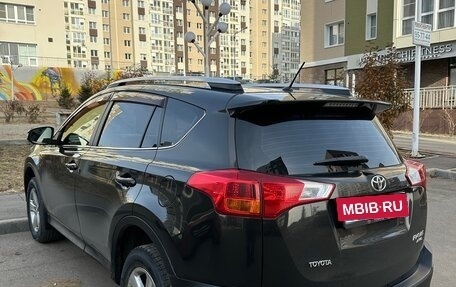 Toyota RAV4, 2014 год, 2 400 000 рублей, 6 фотография