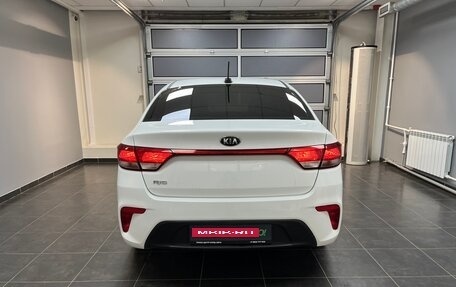 KIA Rio IV, 2018 год, 1 195 000 рублей, 5 фотография
