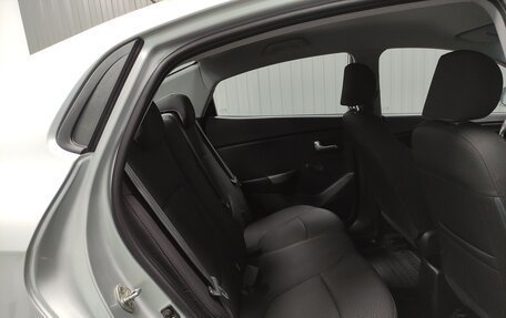 KIA Rio III рестайлинг, 2013 год, 770 000 рублей, 10 фотография