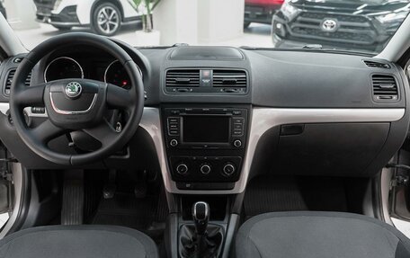 Skoda Yeti I рестайлинг, 2012 год, 707 000 рублей, 10 фотография