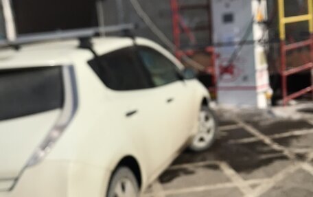 Nissan Leaf I, 2011 год, 900 000 рублей, 2 фотография