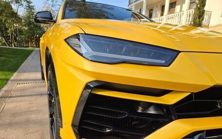 Lamborghini Urus I, 2022 год, 32 000 000 рублей, 6 фотография