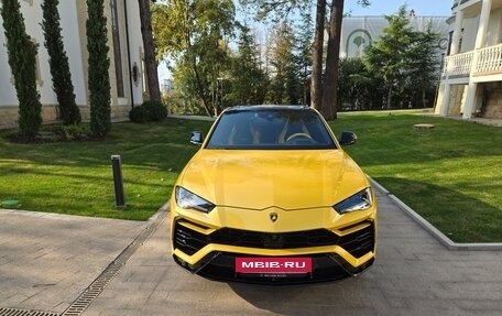 Lamborghini Urus I, 2022 год, 32 000 000 рублей, 5 фотография
