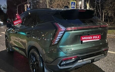 Geely Atlas, 2024 год, 2 985 000 рублей, 18 фотография