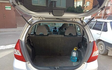 Honda Fit III, 2003 год, 420 000 рублей, 8 фотография