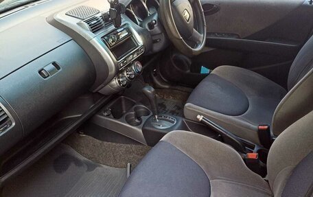 Honda Fit III, 2003 год, 420 000 рублей, 10 фотография