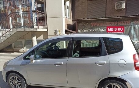 Honda Fit III, 2003 год, 420 000 рублей, 2 фотография