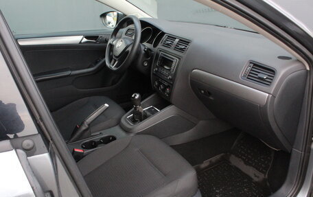 Volkswagen Jetta VI, 2015 год, 1 100 000 рублей, 6 фотография