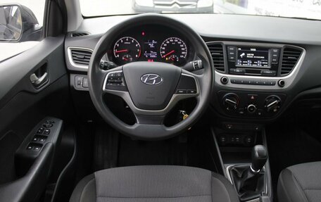 Hyundai Solaris II рестайлинг, 2018 год, 1 159 000 рублей, 12 фотография