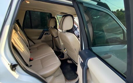 Land Rover Freelander II рестайлинг 2, 2011 год, 1 290 000 рублей, 19 фотография