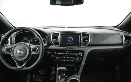 KIA Sportage IV рестайлинг, 2016 год, 2 000 000 рублей, 4 фотография