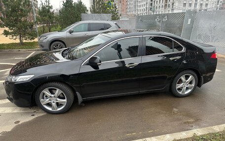Honda Accord VIII рестайлинг, 2011 год, 1 700 000 рублей, 3 фотография