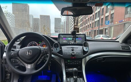 Honda Accord VIII рестайлинг, 2011 год, 1 700 000 рублей, 13 фотография