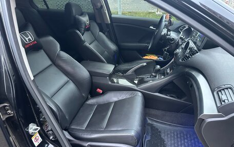 Honda Accord VIII рестайлинг, 2011 год, 1 700 000 рублей, 17 фотография