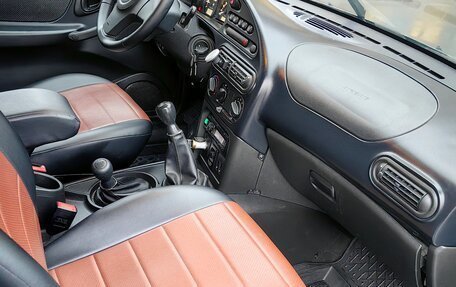 Chevrolet Niva I рестайлинг, 2018 год, 850 000 рублей, 24 фотография