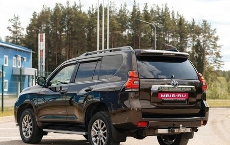 Toyota Land Cruiser Prado 150 рестайлинг 2, 2018 год, 3 600 000 рублей, 3 фотография