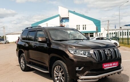 Toyota Land Cruiser Prado 150 рестайлинг 2, 2018 год, 3 600 000 рублей, 10 фотография