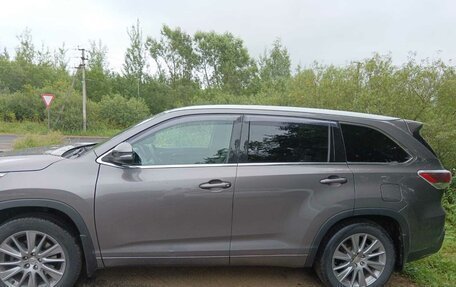 Toyota Highlander III, 2015 год, 3 250 000 рублей, 16 фотография