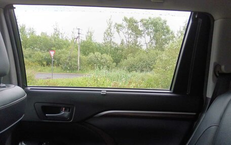 Toyota Highlander III, 2015 год, 3 250 000 рублей, 9 фотография