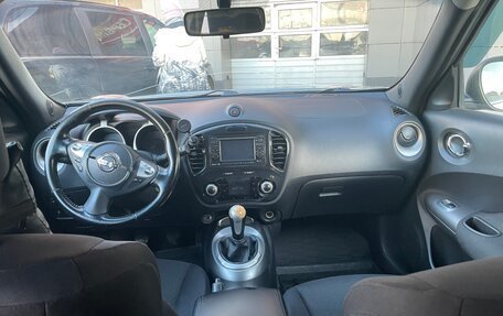 Nissan Juke II, 2011 год, 800 000 рублей, 7 фотография