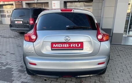 Nissan Juke II, 2011 год, 800 000 рублей, 4 фотография