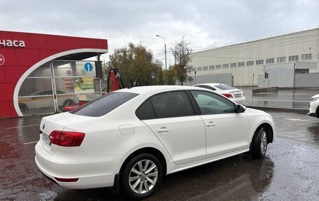 Volkswagen Jetta VI, 2013 год, 1 200 000 рублей, 5 фотография