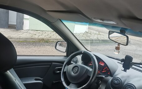 Renault Logan I, 2014 год, 650 000 рублей, 9 фотография