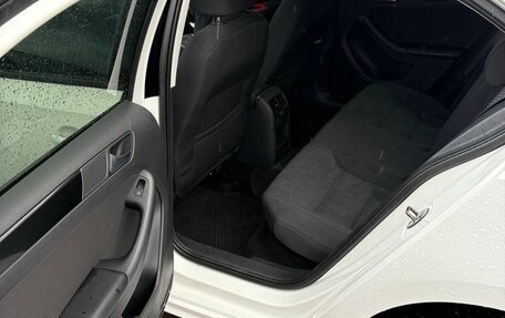 Volkswagen Jetta VI, 2013 год, 1 200 000 рублей, 10 фотография