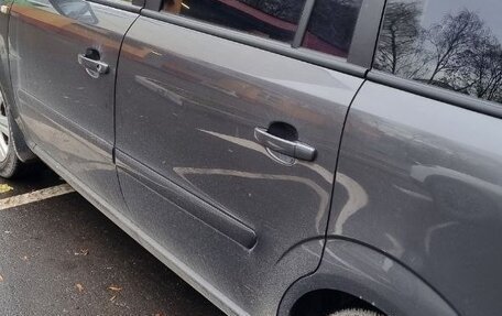 Opel Zafira B, 2012 год, 770 000 рублей, 2 фотография