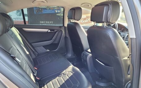 Volkswagen Passat B7, 2011 год, 1 300 000 рублей, 14 фотография