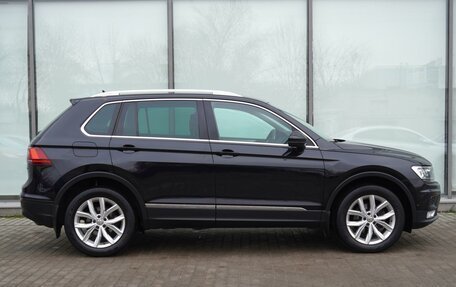 Volkswagen Tiguan II, 2017 год, 2 105 000 рублей, 5 фотография