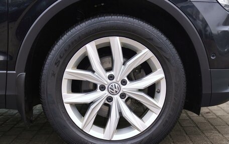 Volkswagen Tiguan II, 2017 год, 2 105 000 рублей, 9 фотография