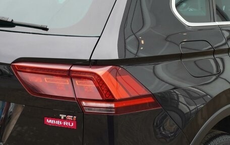 Volkswagen Tiguan II, 2017 год, 2 105 000 рублей, 7 фотография