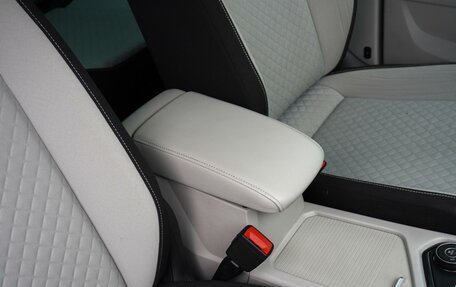 Volkswagen Tiguan II, 2017 год, 2 105 000 рублей, 16 фотография