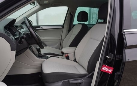 Volkswagen Tiguan II, 2017 год, 2 105 000 рублей, 14 фотография