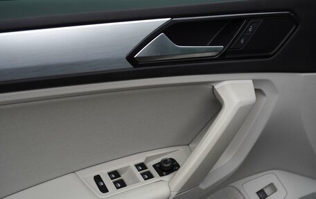 Volkswagen Tiguan II, 2017 год, 2 105 000 рублей, 32 фотография