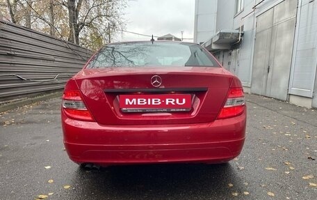 Mercedes-Benz C-Класс, 2010 год, 1 100 000 рублей, 4 фотография