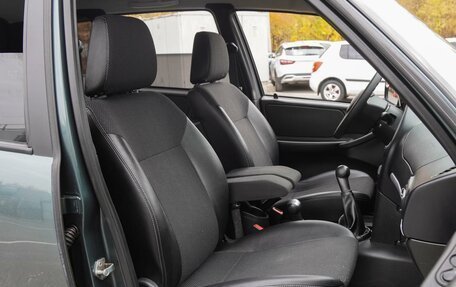 Chevrolet Niva I рестайлинг, 2015 год, 770 000 рублей, 8 фотография