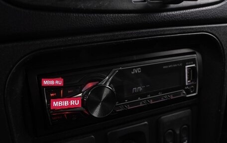 Chevrolet Niva I рестайлинг, 2015 год, 770 000 рублей, 13 фотография