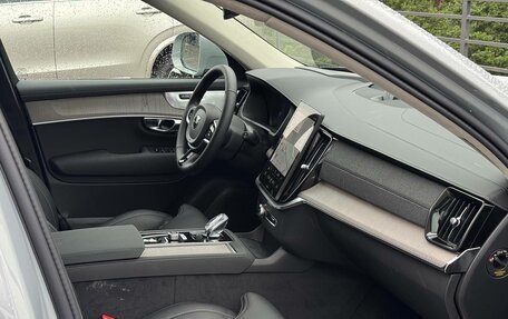 Volvo XC90 II рестайлинг, 2025 год, 13 970 000 рублей, 17 фотография