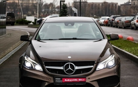 Mercedes-Benz E-Класс, 2013 год, 2 149 000 рублей, 3 фотография