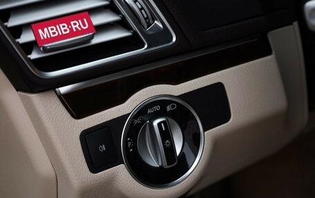 Mercedes-Benz E-Класс, 2013 год, 2 149 000 рублей, 15 фотография