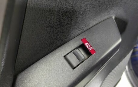 Toyota RAV4, 2017 год, 2 599 000 рублей, 19 фотография