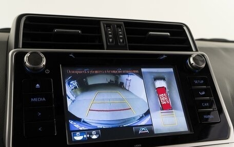 Toyota Land Cruiser Prado 150 рестайлинг 2, 2018 год, 5 485 097 рублей, 26 фотография