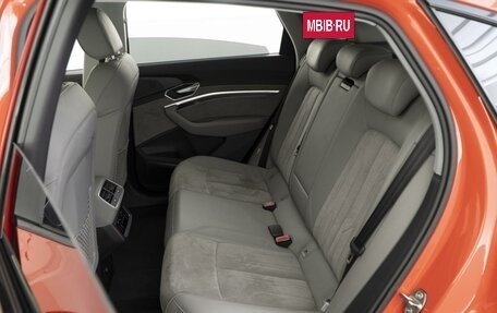 Audi e-tron Sportback I, 2020 год, 5 954 444 рублей, 12 фотография