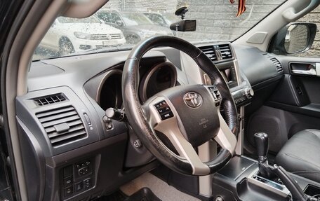 Toyota Land Cruiser Prado 150 рестайлинг 2, 2013 год, 3 050 000 рублей, 7 фотография