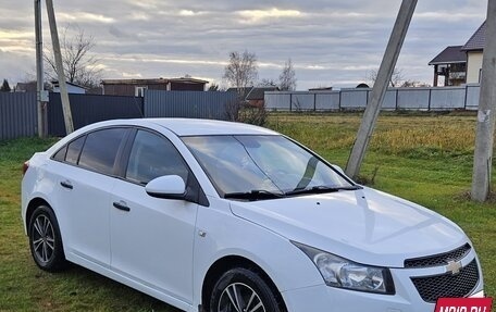 Chevrolet Cruze II, 2010 год, 550 000 рублей, 7 фотография