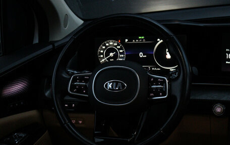 KIA Carnival, 2020 год, 4 500 000 рублей, 17 фотография